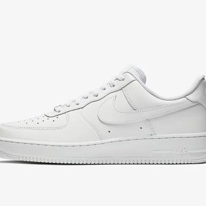 Nike Air Force 1 '07 size 10